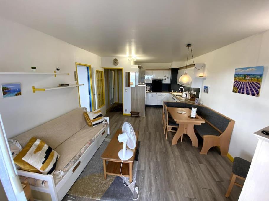 Logement Cosy, Situe Entre Ciel Et Mer Vence Εξωτερικό φωτογραφία